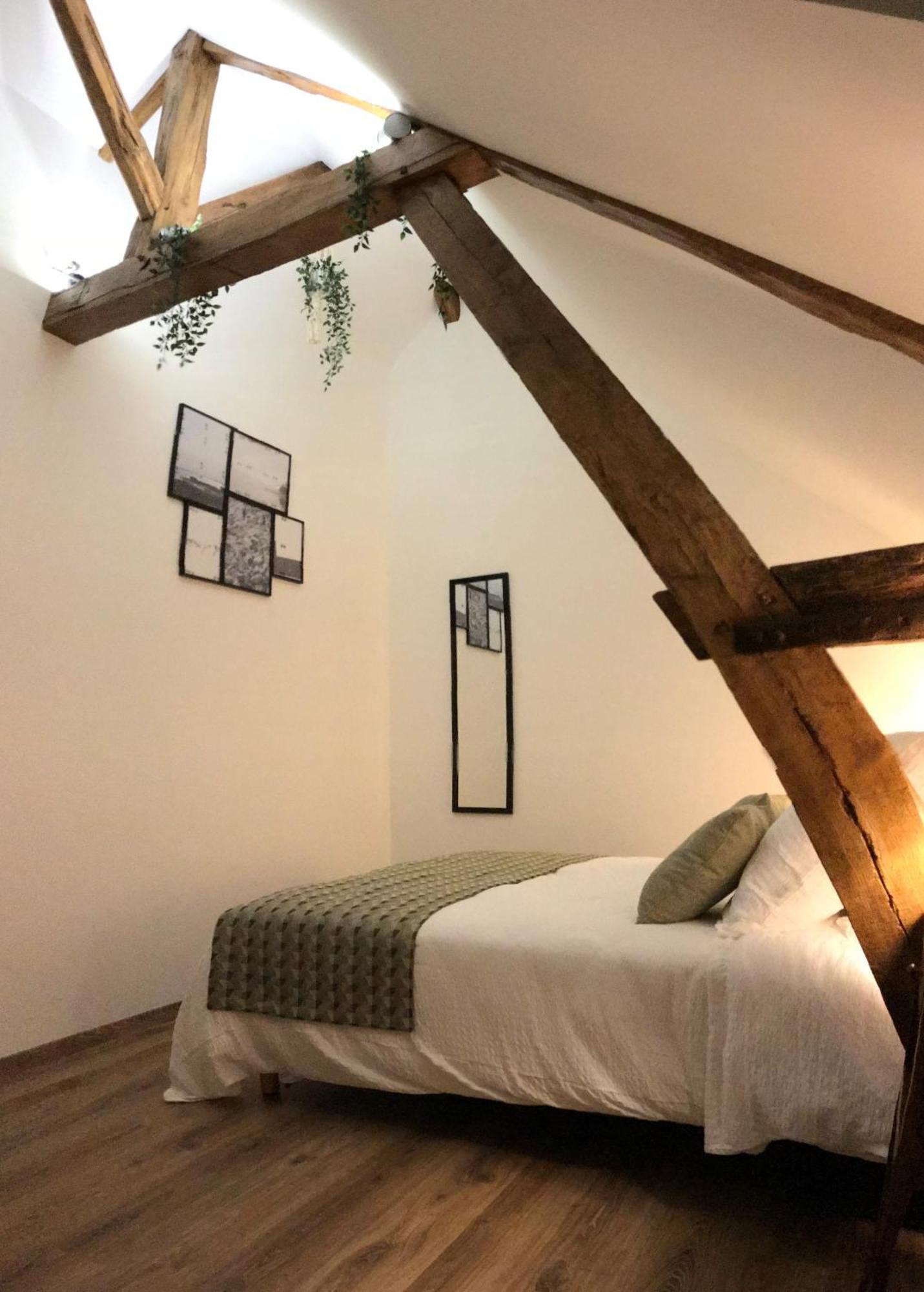Gite De L'Homme Blanc Soizy-aux-Bois Exterior foto